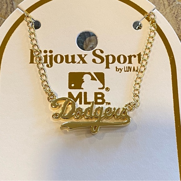 Bijoux Sport by Luv Aj MLB Gold Plated Nameplate Necklace - LA Dodgers
Gold NWT - Picture 6 of 7